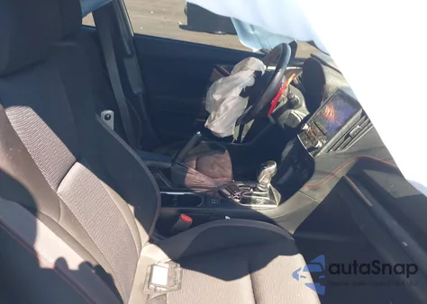 2018 Subaru Impreza 2.0I Sport z USA, uszkodzony, nr VIN 4S3GKAK65J3611805